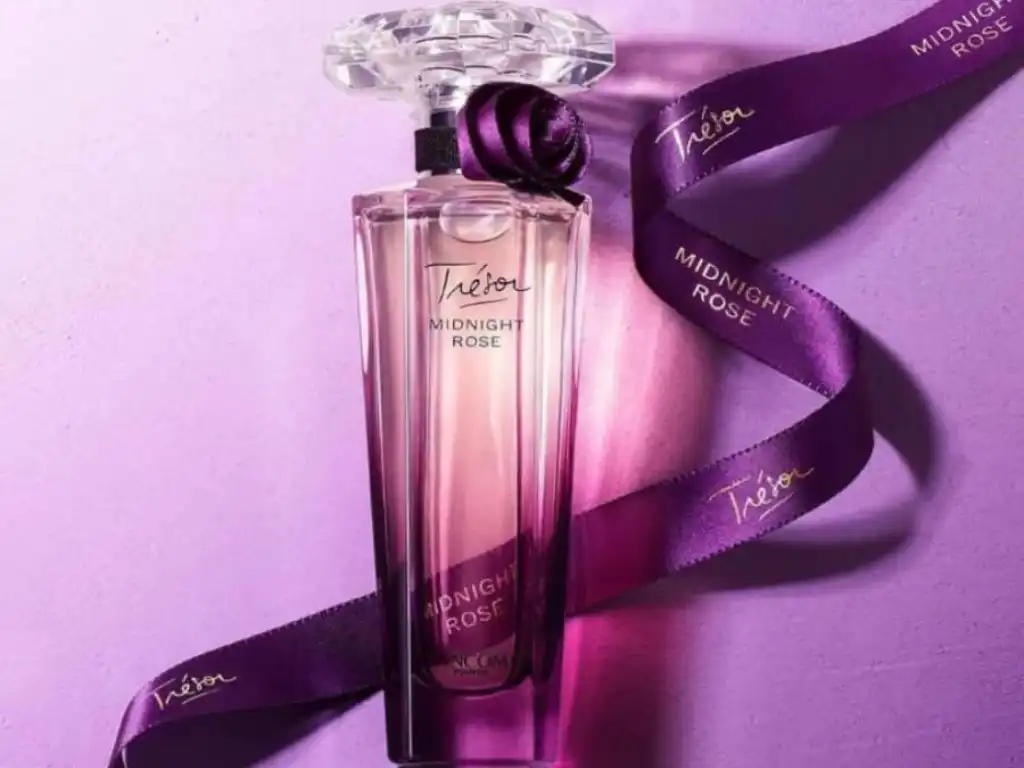 Trésor Midnight Rose nữ tính  và quyến rũ