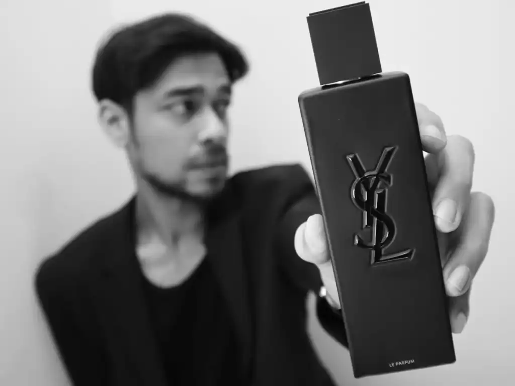 Review nước hoa nam Yves Saint Laurent Myslf Le Parfum