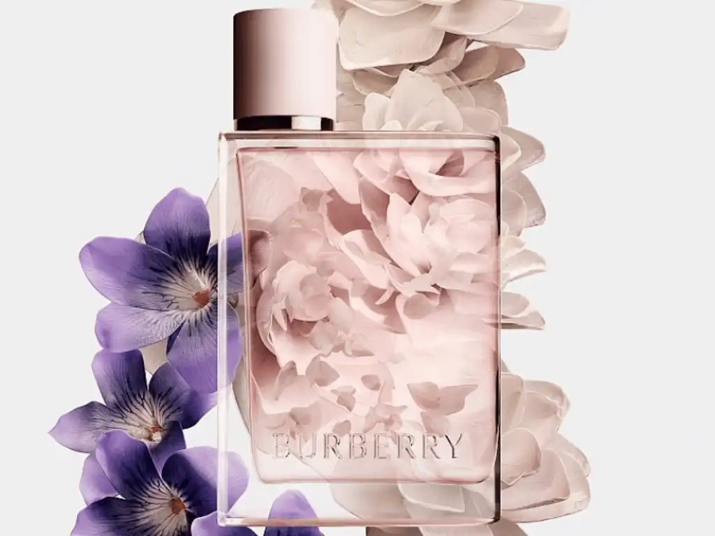 Burberry Her Petals Limited Edition phiên bản đặc biệt