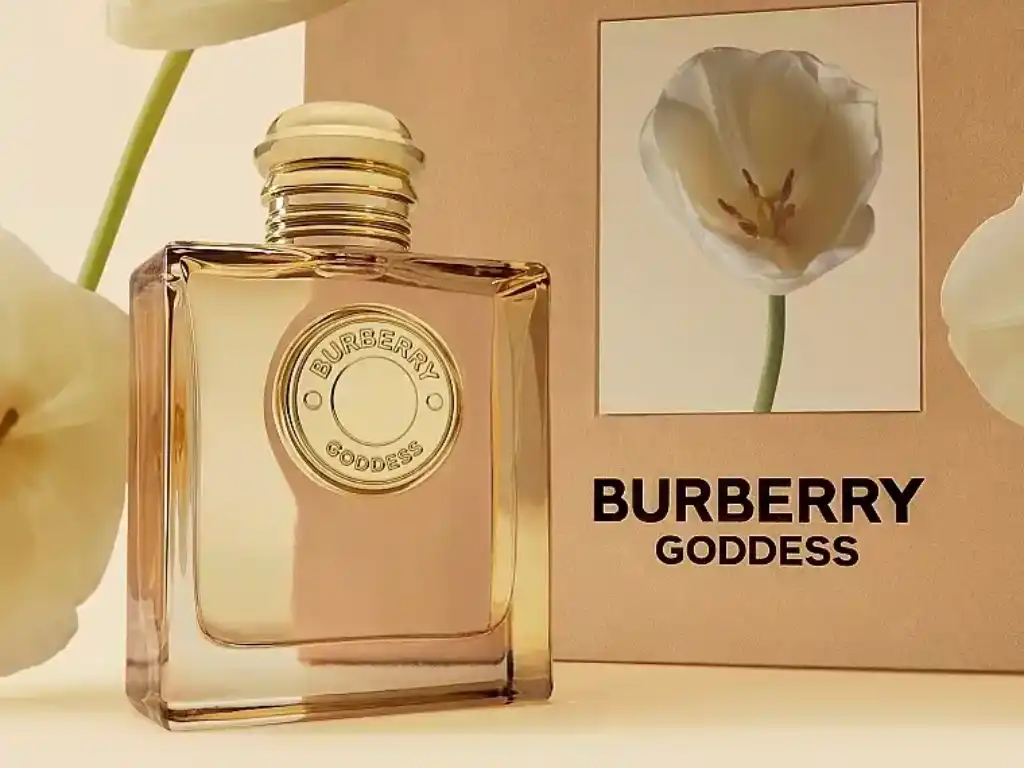 Burberry Goddess EDP Intense đậm đà và quyền lực