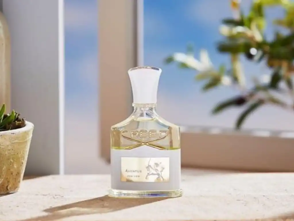 Thiết kế của nước hoa Creed Aventus For Her sang trọng và cổ điển