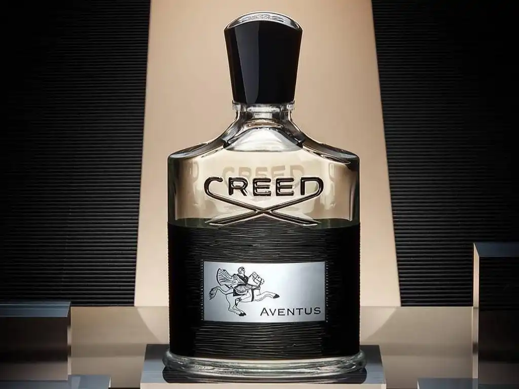 Thiết kế của Creed Aventus For Men mang đậm phong cách tối giản nhưng sang trọng