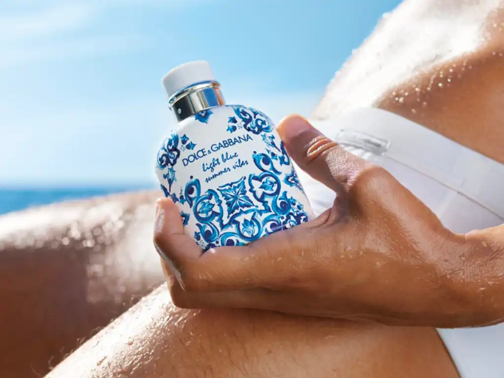 Nước hoa Dolce nam Light Blue Summer Vibes Pour Homme – Mùi hương của Địa Trung Hải