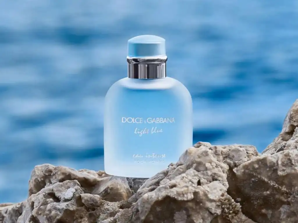 Nước hoa nam Dolce & Gabbana Light Blue Eau Intense Pour Homme – Hương biển mát lạnh