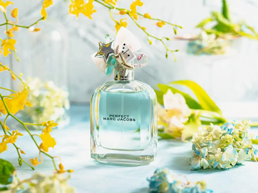 Marc Jacobs Perfect EDT nhẹ nhàng và tinh tế