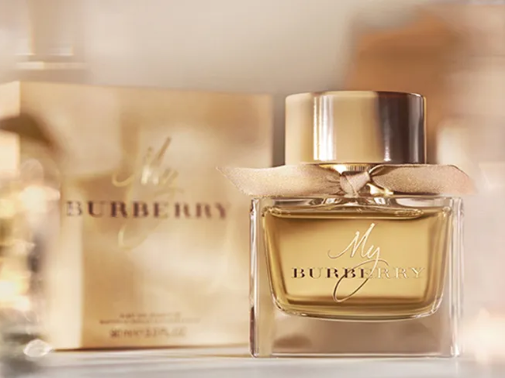 Đây là phiên bản nước hoa Burberry nữ cổ điển dành cho những quý cô thanh lịch, trưởng thành, yêu sự truyền thống nhưng không kém phần quyến rũ