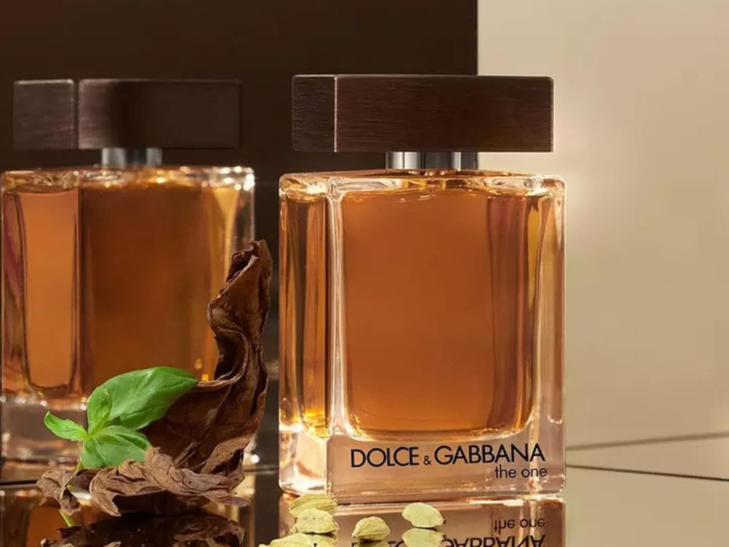 Sản phẩm này được mệnh danh là lựa chọn kinh điển dành cho những quý ông yêu thích sự cổ điển nhưng vẫn phảng phất nét hiện đại.
