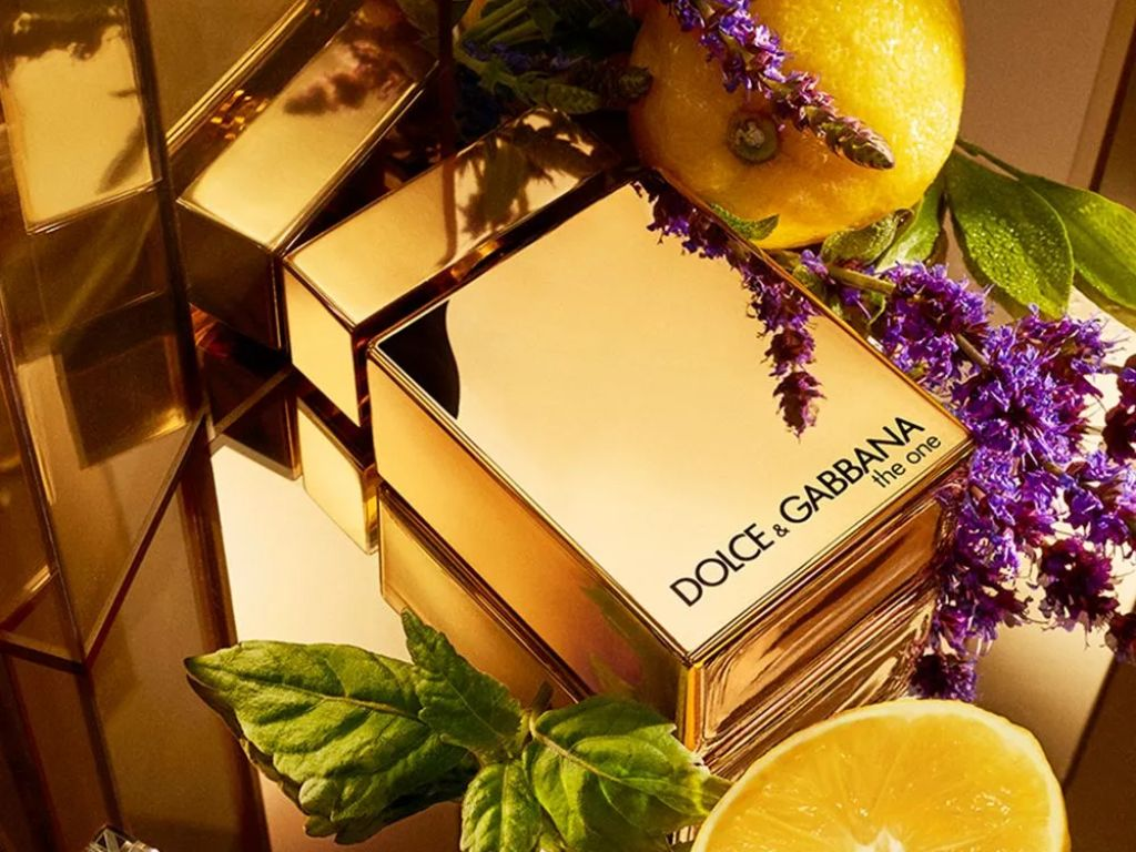The One Gold Pour Homme EDP Intense được xem là biểu tượng của sự xa hoa và quyền lực