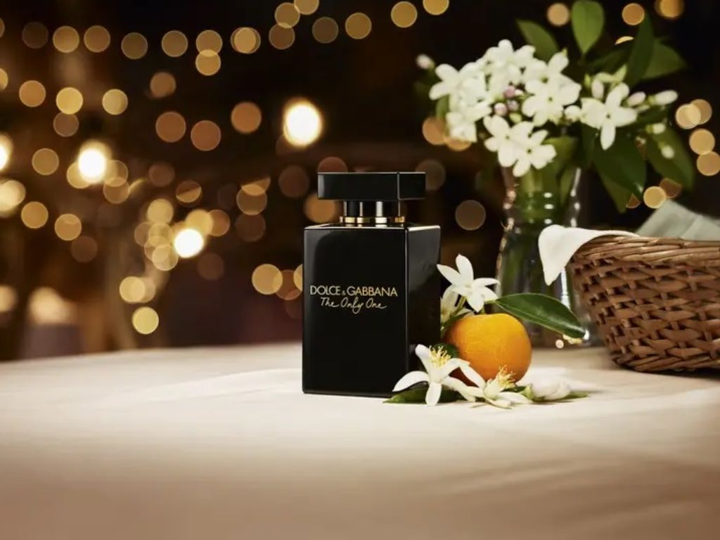 The Only One EDP Intense không chỉ là một dòng nước hoa Dolce & Gabbana nữ chính hãng thông thường, mà còn là tuyên ngôn mạnh mẽ về phong cách và sự khác biệt.