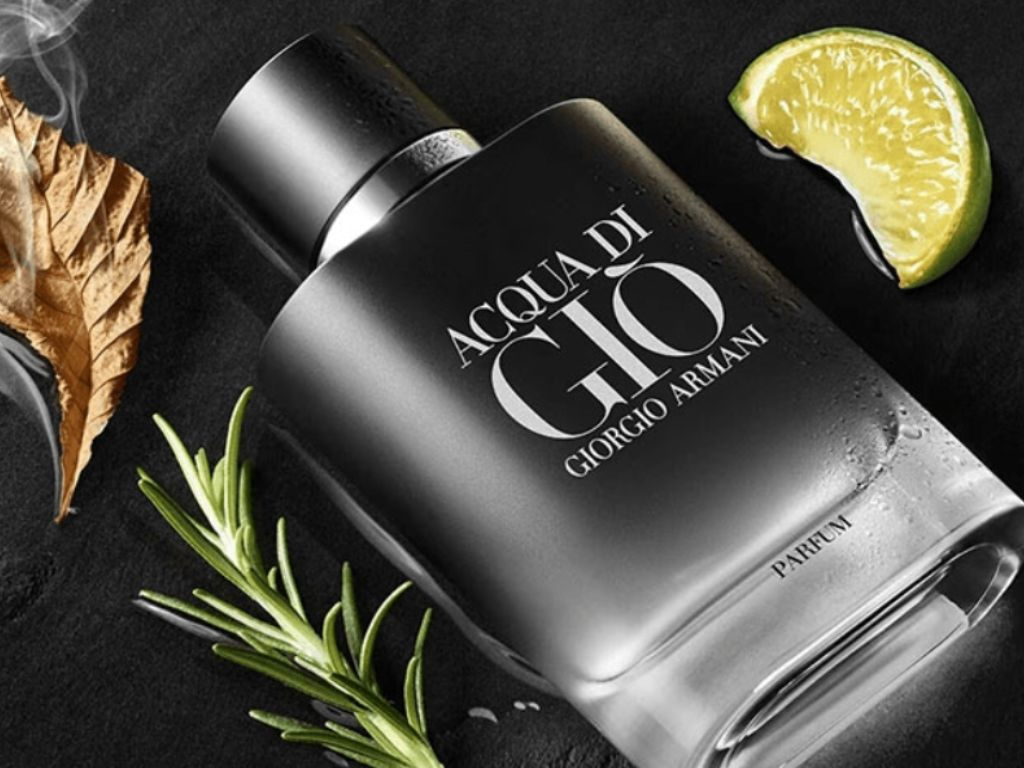 Acqua Di Gio Parfum là phiên bản mới đậm đà và sâu sắc hơn so với các dòng Acqua di Gio trước đó.