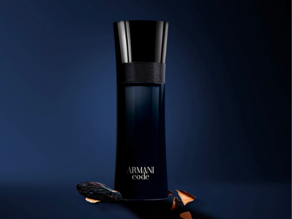 Nước hoa Giò nam đen Armani Code For Men EDT là một trong những phiên bản kinh điển, mang dấu ấn riêng biệt của sự quyến rũ trưởng thành