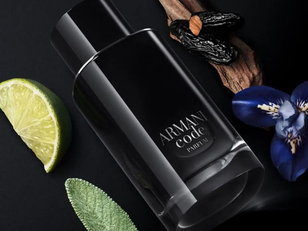 Nước hoa Giò nam đen phiên bản Armani Code Parfum là sự tái hiện hoàn hảo của phong cách nam tính Ý