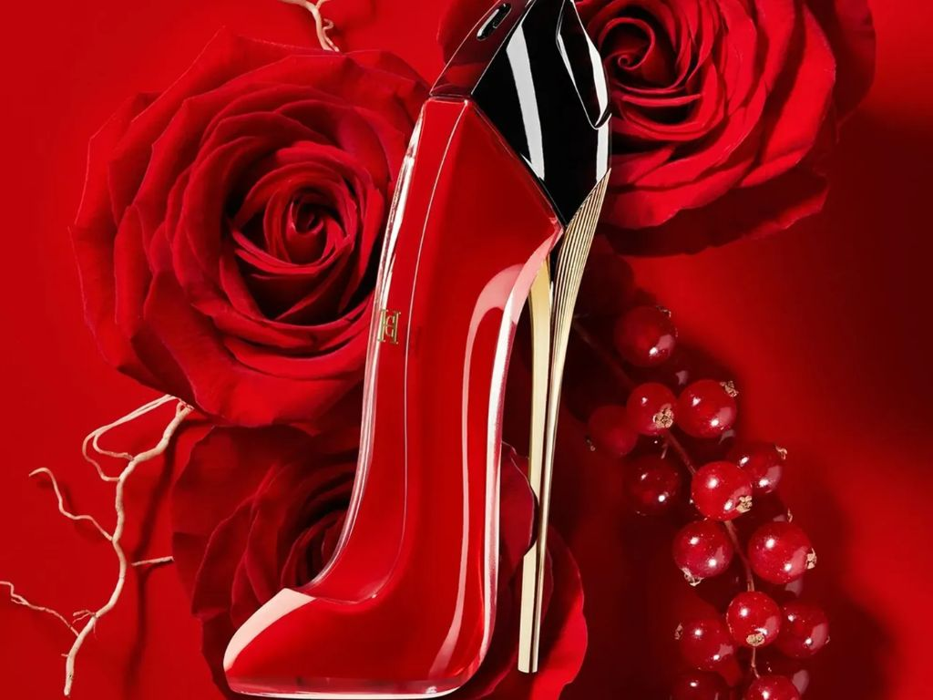 phiên bản nước hoa Good Girl đỏ EDP luôn được nhắc đến như một tuyệt tác cân bằng hoàn hảo giữa sự trẻ trung, ngọt ngào và nét quyến rũ đầy nữ tính