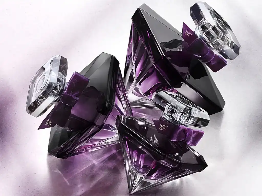 Lancome Trésor La Nuit Le Parfum bí ẩn và mê hoặc
