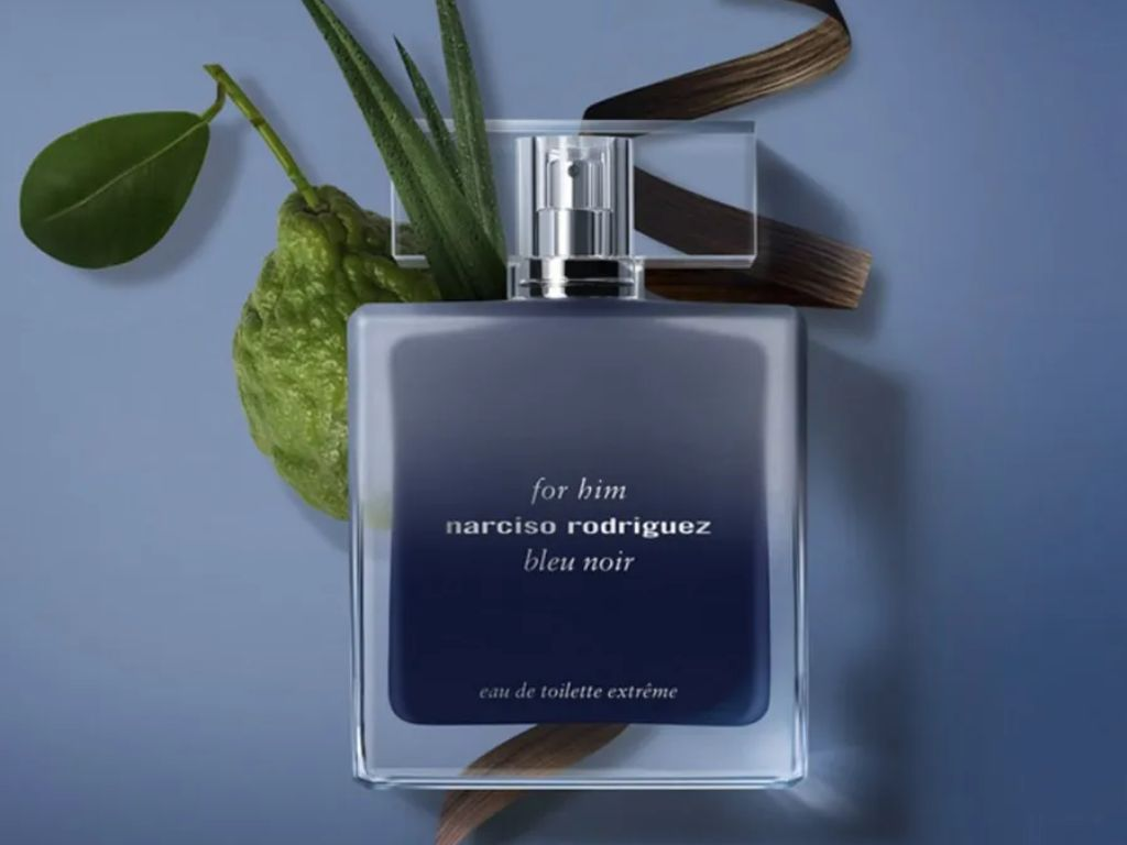 Nước hoa nam Narciso Rodriguez For Him Bleu Noir Parfum là một trong những minh chứng điển hình cho sự kết hợp hài hòa giữa tính thẩm mỹ và mùi hương độc đáo
