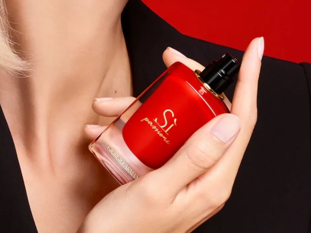 nước hoa nữ chính hãng thơm lâu