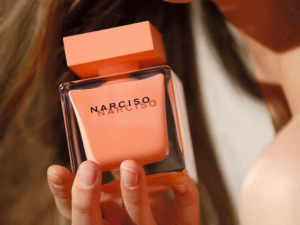 Với khả năng bám mùi tốt, Narciso Ambree xứng đáng là một trong những dòng nước hoa thơm lâu cho nữ mà bạn không nên bỏ qua.