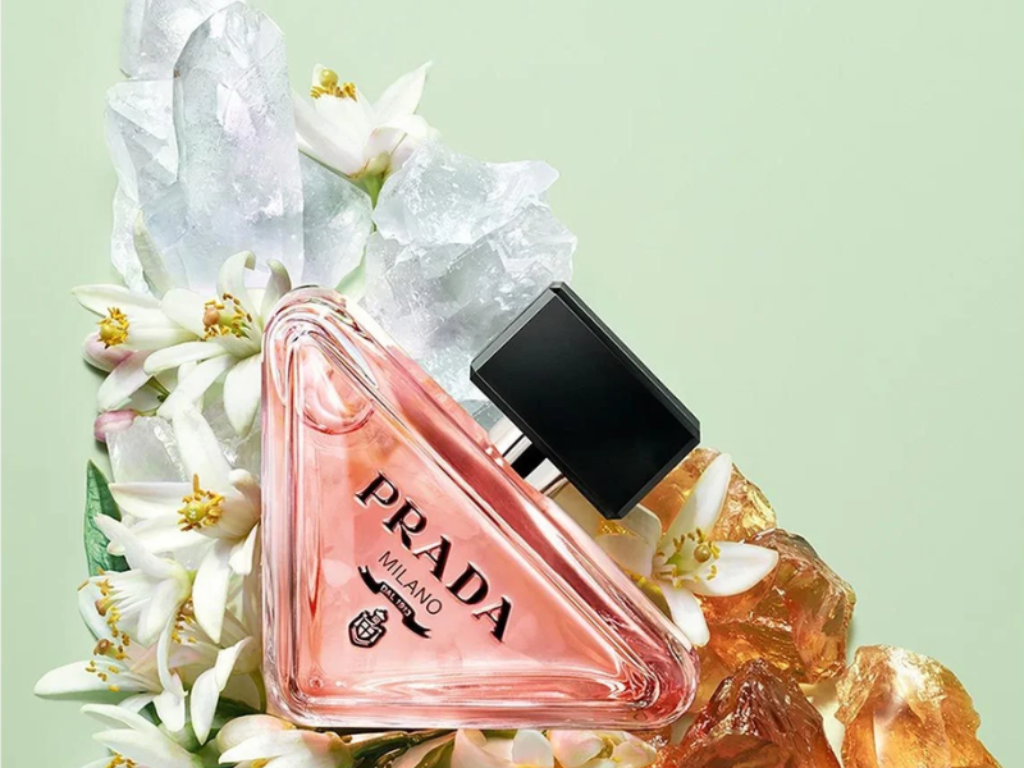 Paradoxe Virtual Flower là sự phá cách thú vị trong thế giới nước hoa thơm cao cấp. 