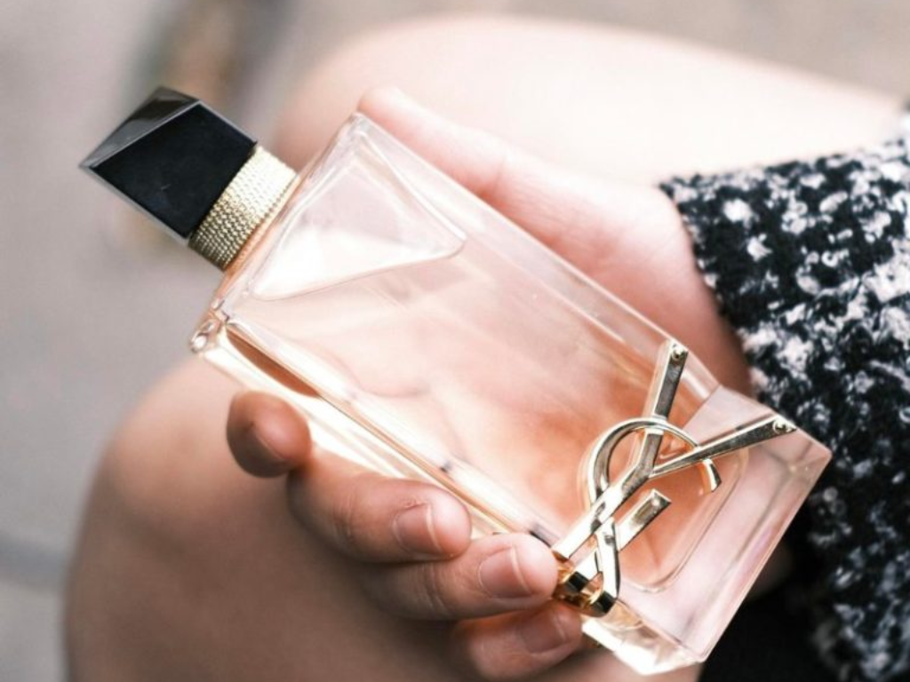 Libre EDT là biểu tượng của sự tự do không giới hạn, đúng như tên gọi “Libre” (tự do). 