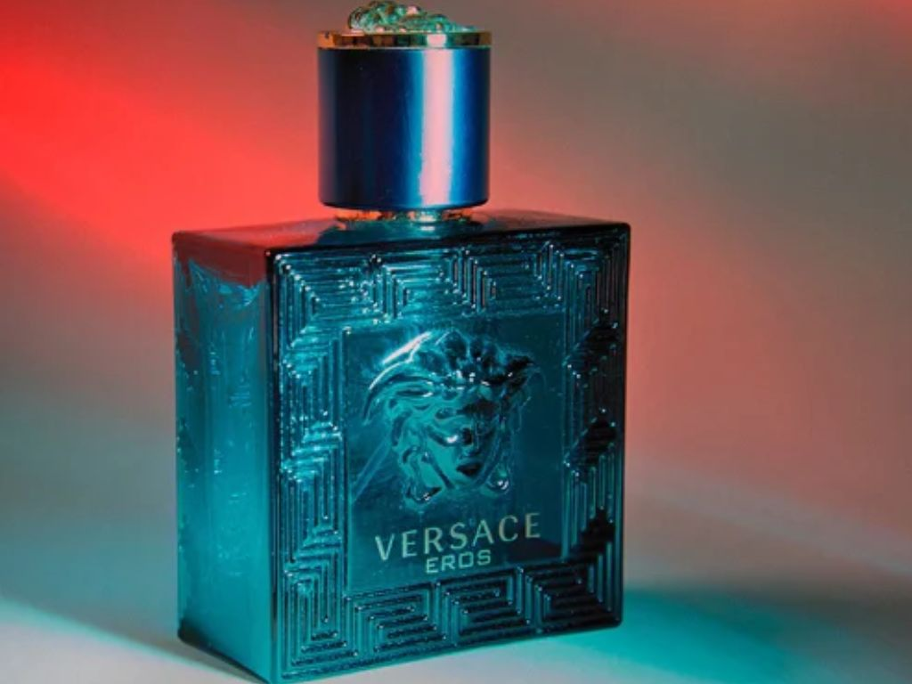 Nước hoa Versace nam chính hãng 100ml – Đẳng cấp và cuốn hút dành cho phái mạnh