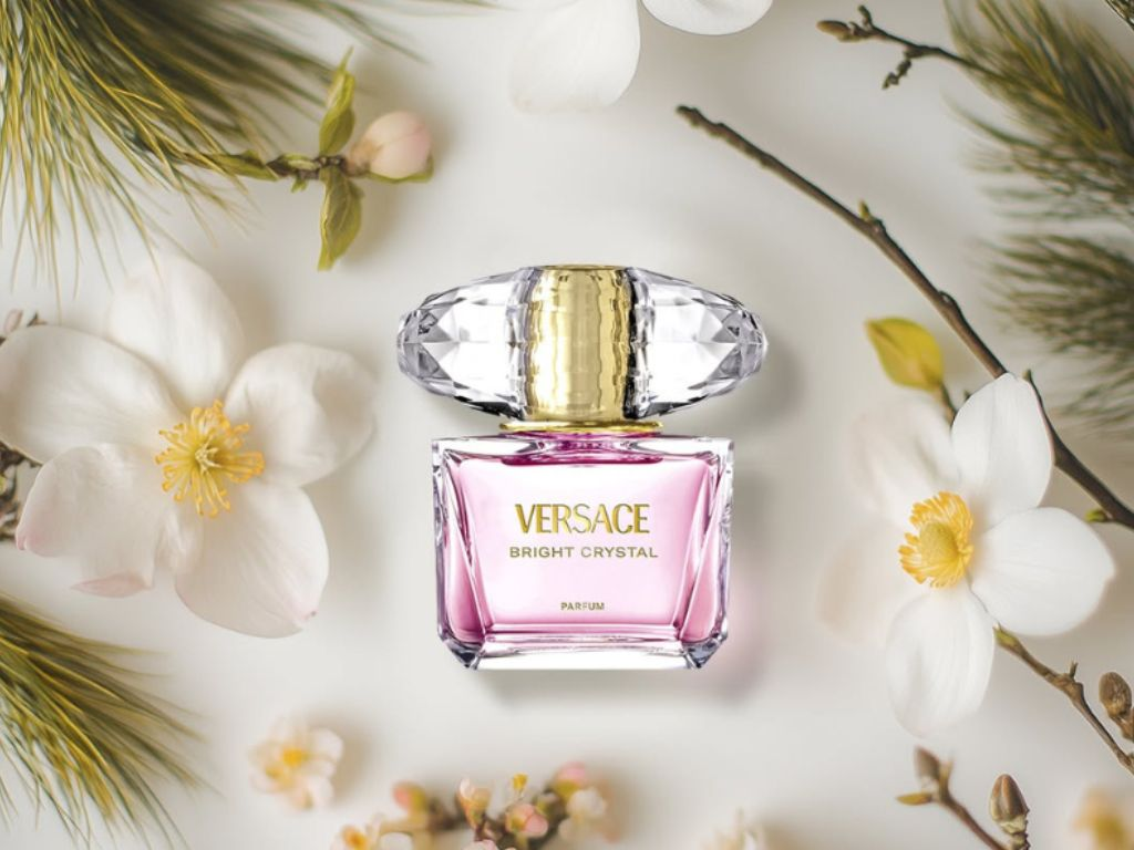 Nước hoa Versace nữ thơm lâu – Bí quyết tỏa hương đẳng cấp phái đẹp