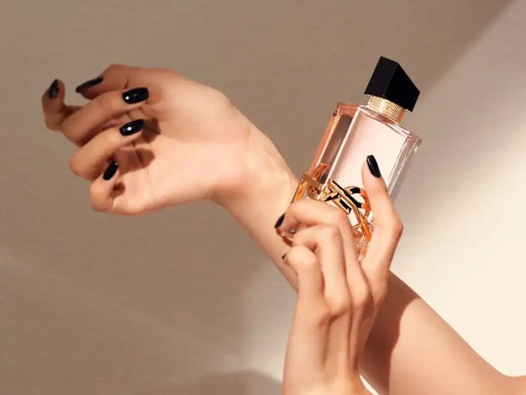 Nước hoa YSL Libre EDT nhẹ nhàng và tinh khiết