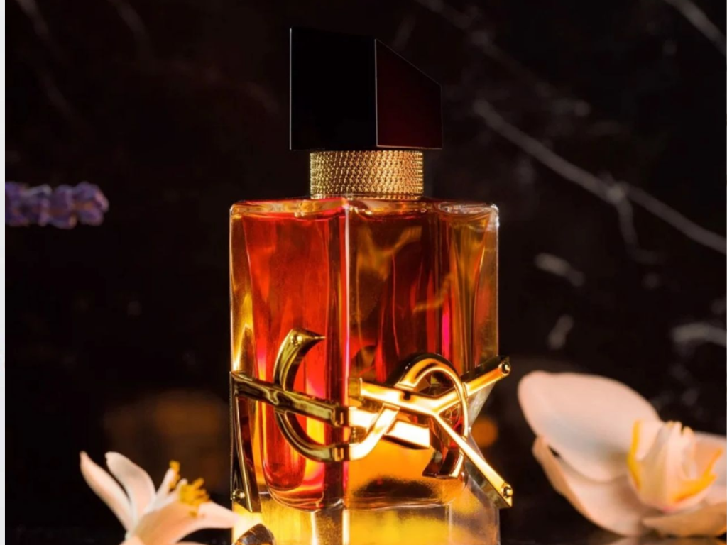 Nước hoa YSL Libre nữ - Libre Le Parfum là đỉnh cao của sự sang trọng và quyến rũ trong dòng Libre