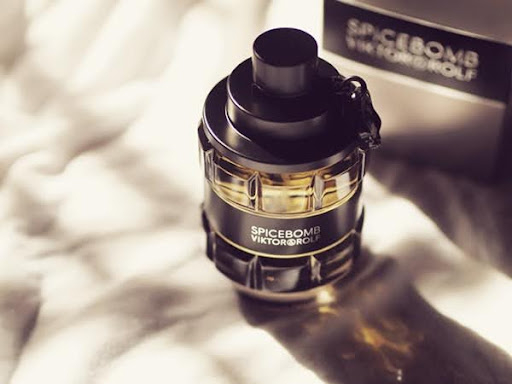 Viktor & Rolf Spicebomb EDT