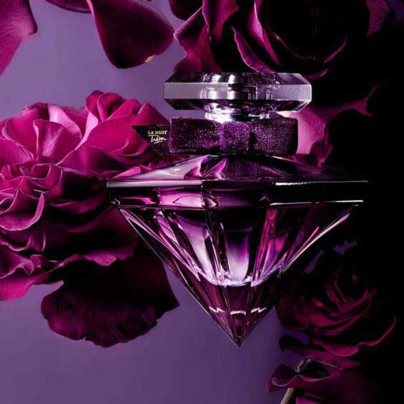 Lancôme Trésor La Nuit Le Parfum thiết kế ấn tượng