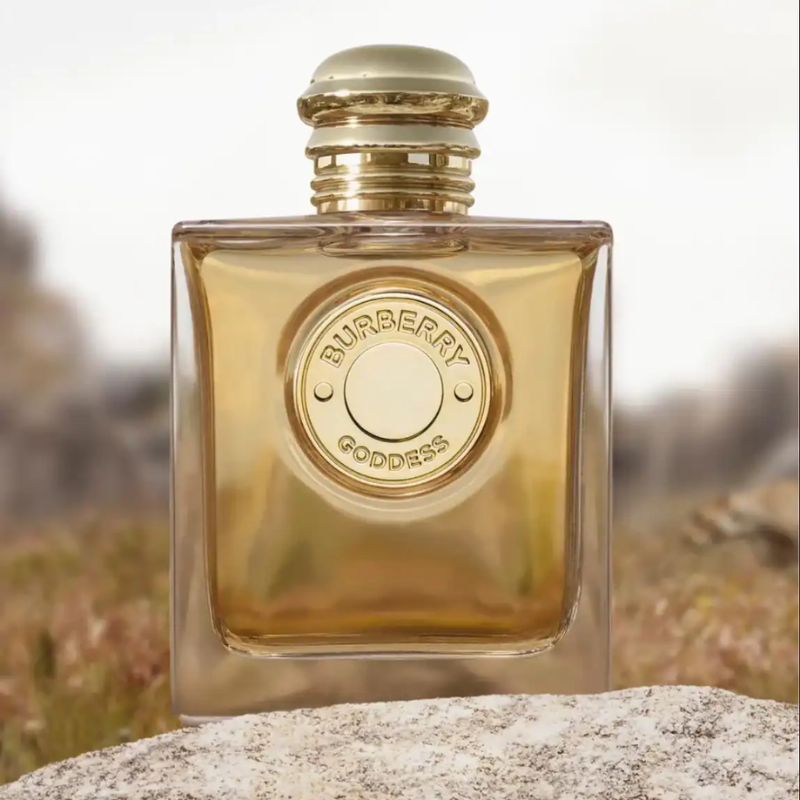Burberry Goddess EDP nữ quyền và phá cách