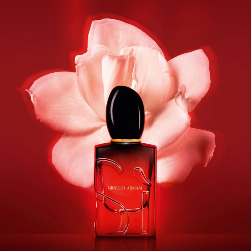 Giorgio-Armani-Sì-Passione-EDP-Intense-mui-huong-nu-tinh